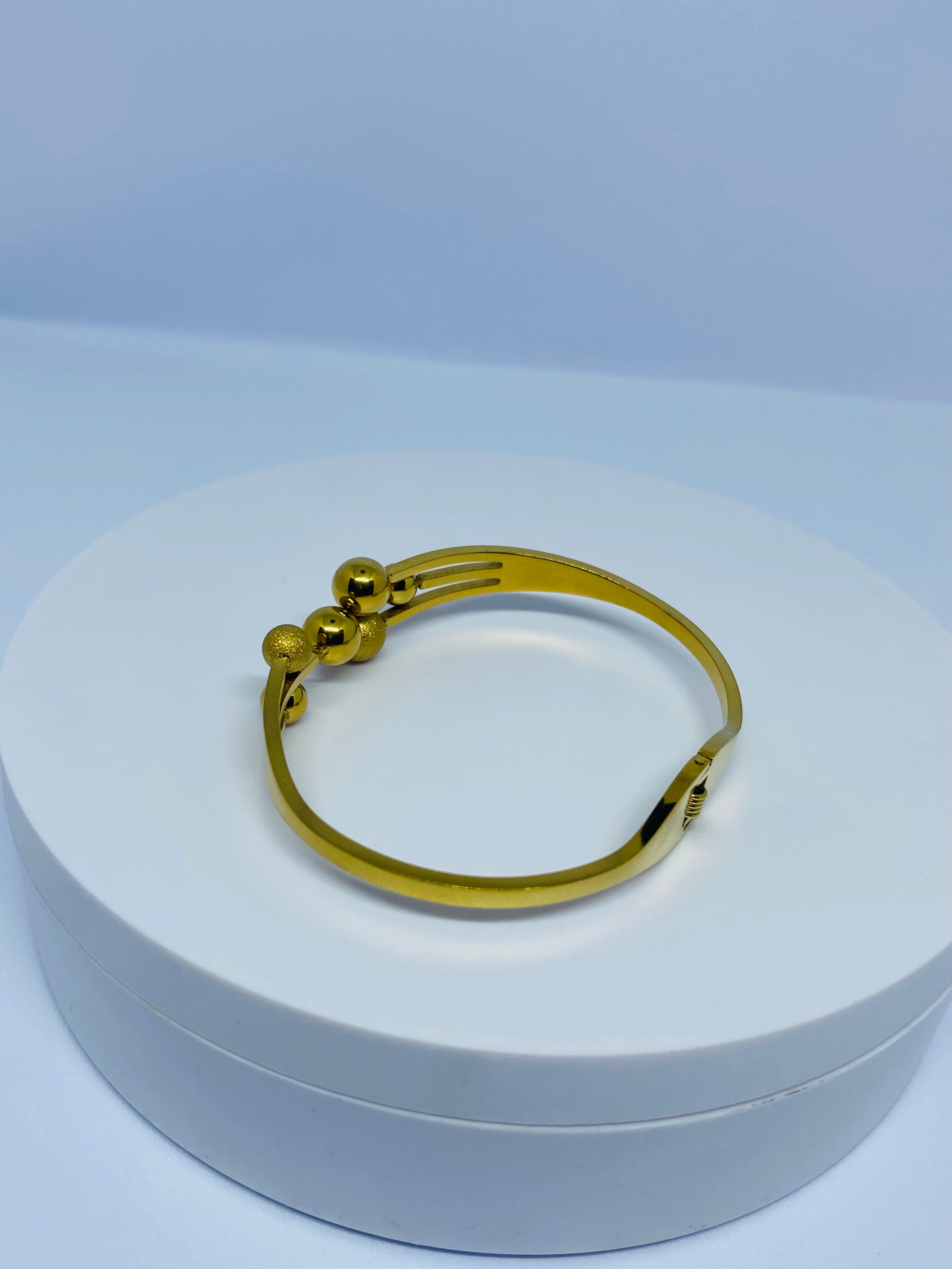 Round Ball Stainless Steel Bracelet